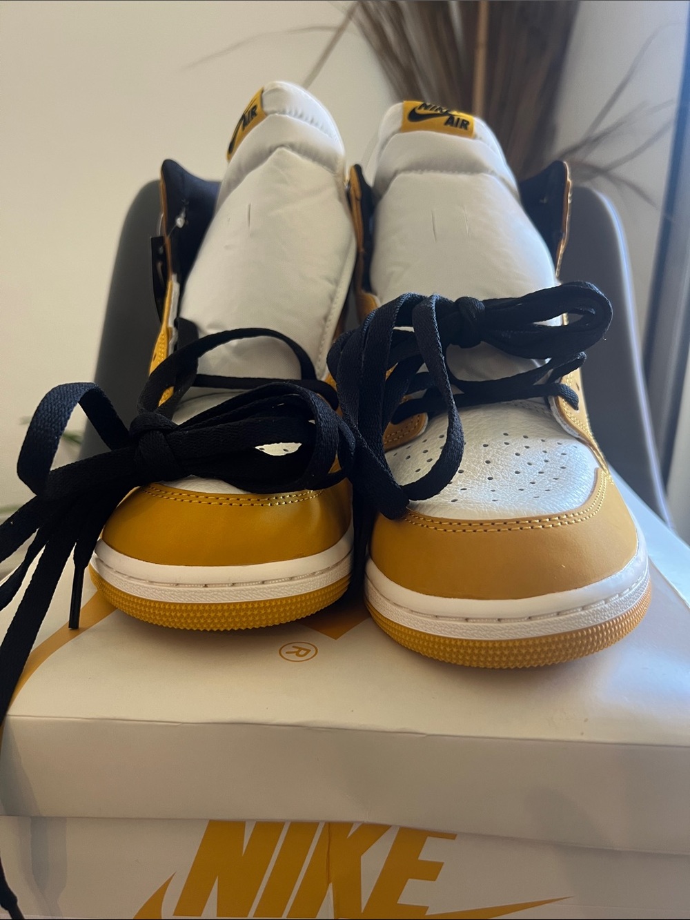 Nike Men Yellow and White high Top Sneakers with Black Laces